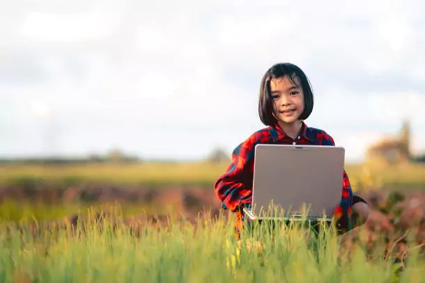 Changing
                                    Educational Dynamics: Girls Leading the Way